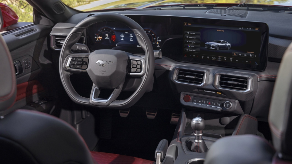 2024 Ford Mustang dashboard