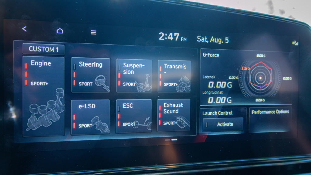 2023 Hyundai Elantra N infotainment performance options