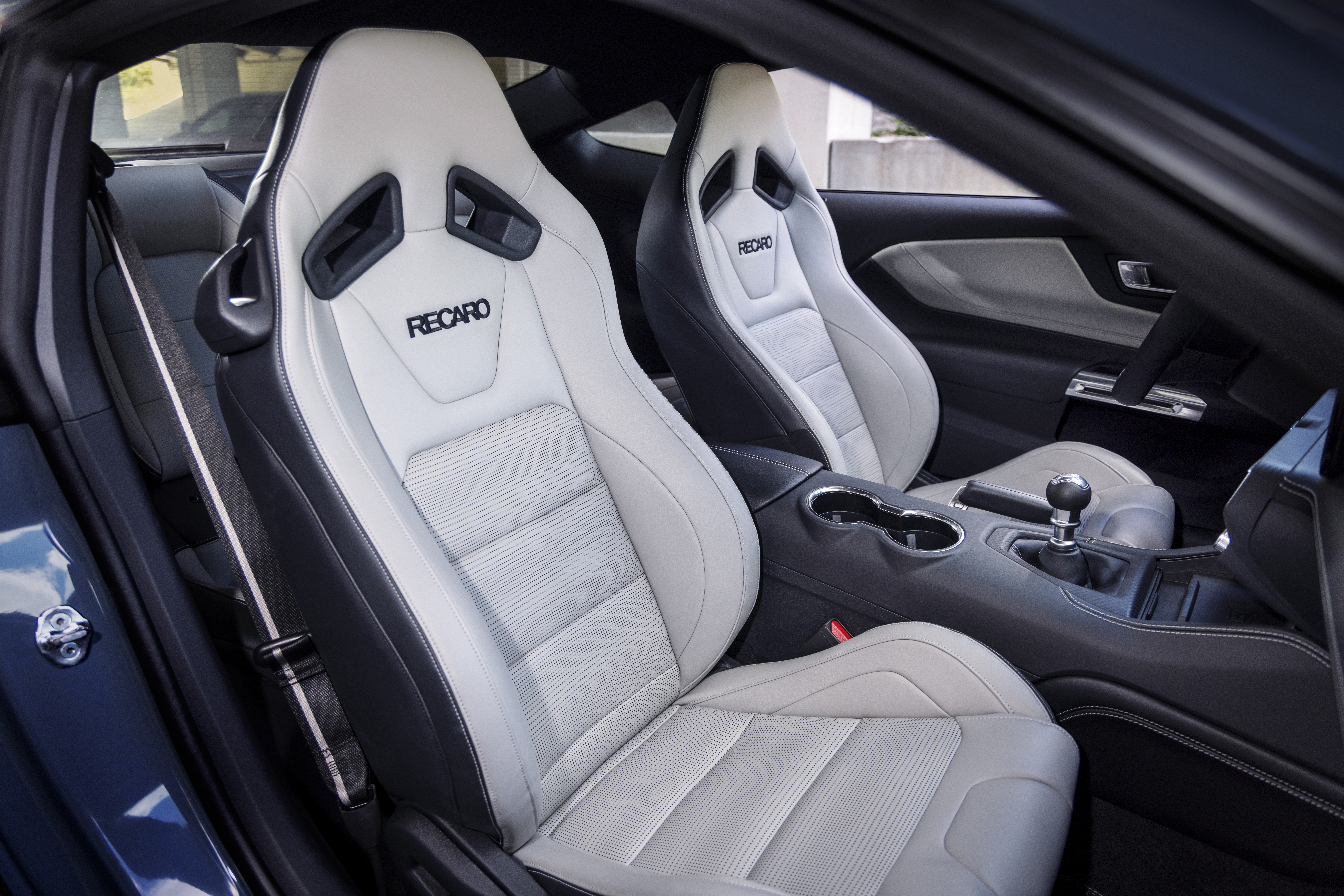 2024 Ford Mustang white Recaro seats with blue accents