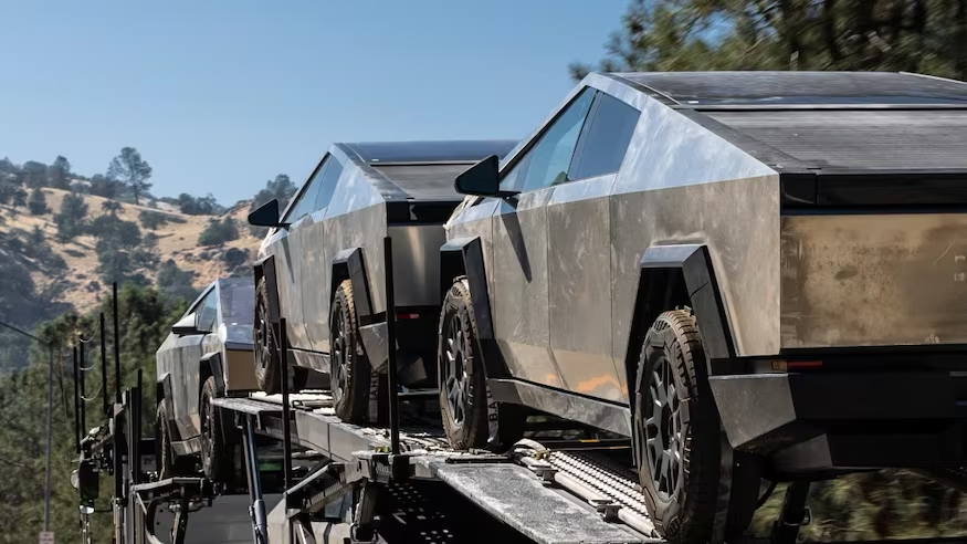 Matte black Tesla Cybertruck spotted, causes stir online