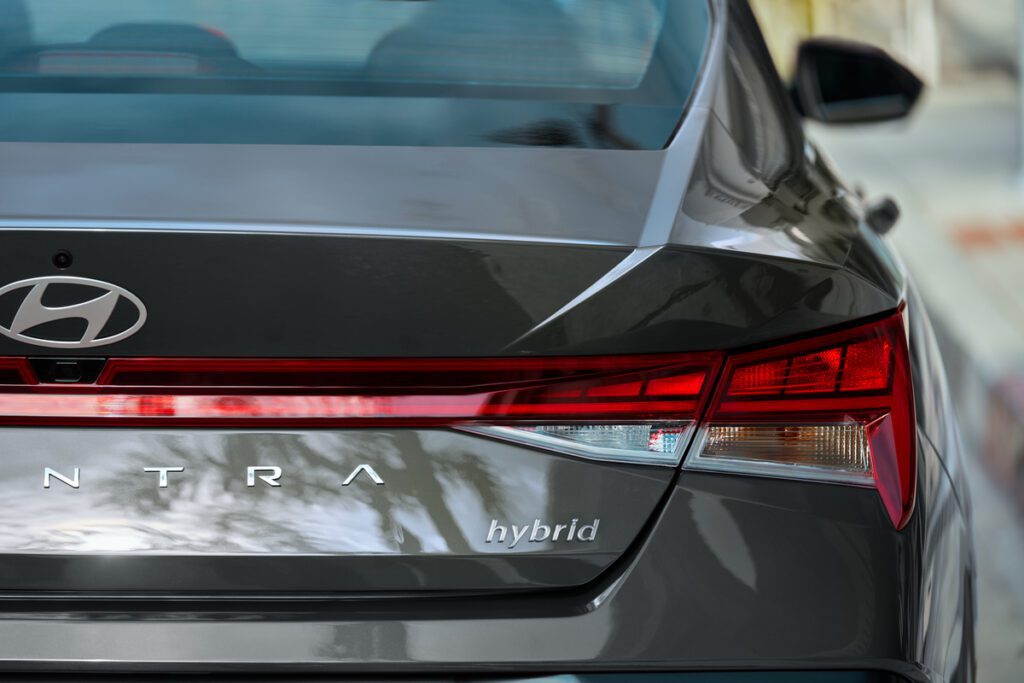 2024 Hyundai Elantra close up of rear tail light