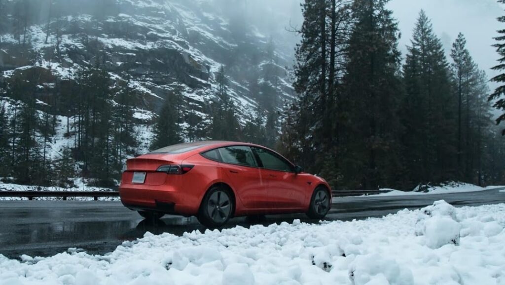 Tesla model S winter